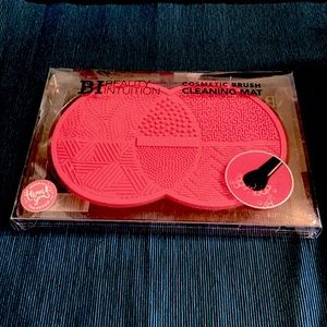 👋3x$15👋 New brush cleaning Mat